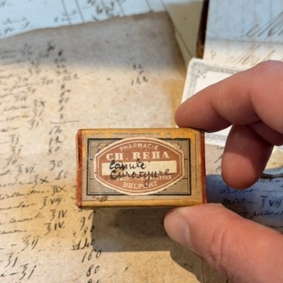 Curoxyure bone cannula in its box – New vintage stock – 1939/1940