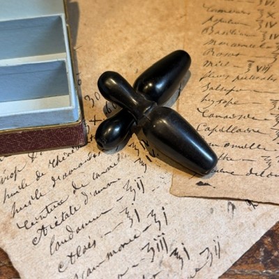 Pair of ebonite medical cannulas in their original box - 1920/1930