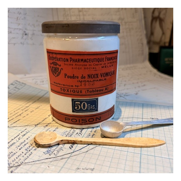Noix Vomique Impalpable - Strychnine - Poison - Pot ancien de pharmacie
