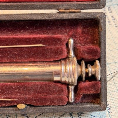 Antique hypodermic Pravaz syringe with ear cups- End of the 19th