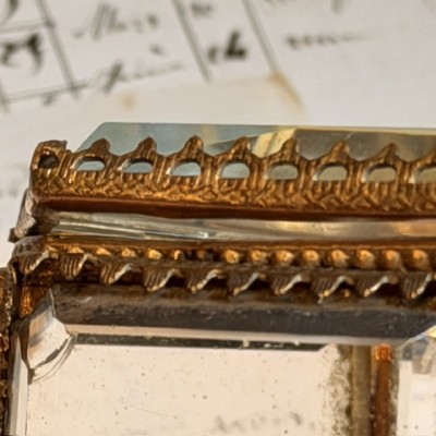 Boite reliquaire du XIXème siècle - Coffret à bijoux