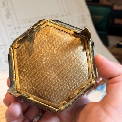 Boite reliquaire du XIXème siècle - Coffret à bijoux