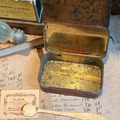 Box of Cocaine - Menthol Borate Cocaine Lozenges - 1900/1910 - Art Nouveau