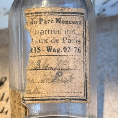 Dropper bottle - Antique pharmacy bottle - Apothecary