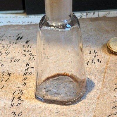 Flacon Compte-goutte ancien de pharmacie-Apothicaire