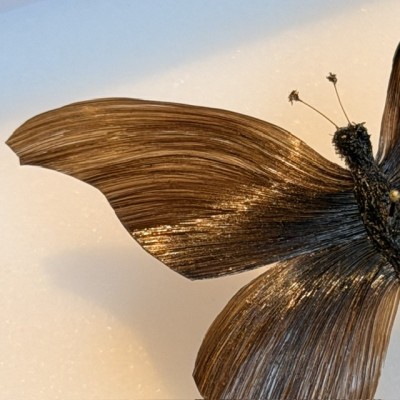 Papillon en cheveux BRUN - Travail en cheveux à la manière du XIXème siècle
