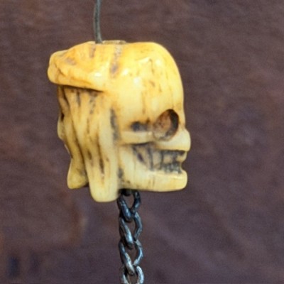 Memento Mori - Grain de rosaire bi-face avec médaille d'indulgence - Piété XIXème siècle