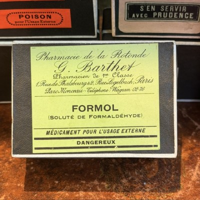 Formalin - Antique labels in a pharmacy box for remedy in canvas cardboard