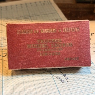 Healing snake bites - First aid kit from Michel LEGROS Pharmacy 1900