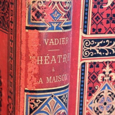 Théâtre à la maison par Vadier - 1880 - Cartonnage d'éditeur - Collection Hetzel