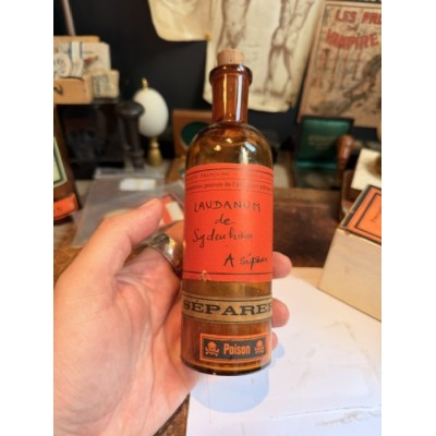 Solution d'Adrénaline à 1‰ - Poison - Flacon ancien de pharmacie