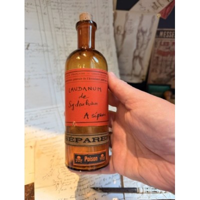 Solution d'Adrénaline à 1‰ - Poison - Flacon ancien de pharmacie