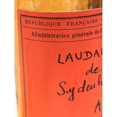 Sydenham's Laudanum - Opium tincture - POISON - Vintage pharmacy bottle