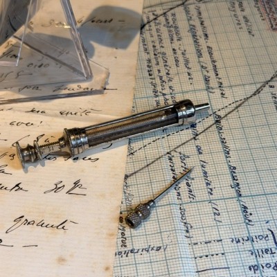 Étui de poche médical pour injection hypodermique COLLIN - Nécessaire à Morphine
