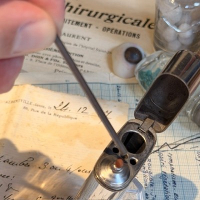 Étui de poche médical pour injection hypodermique COLLIN - Nécessaire à Morphine