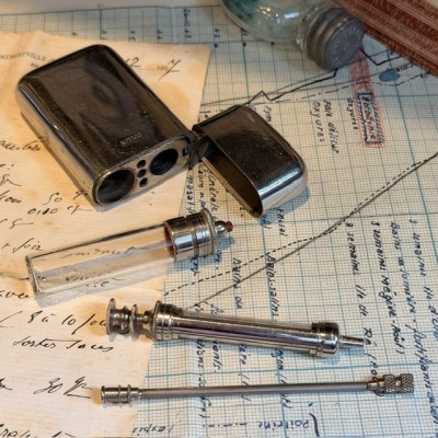 Medical pouch COLLIN with Pravaz syringe - 1895/1910 - Morphine kit