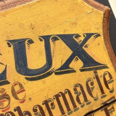 Pharmacy and Herbalist painted wooden trade sign - 1890-1920