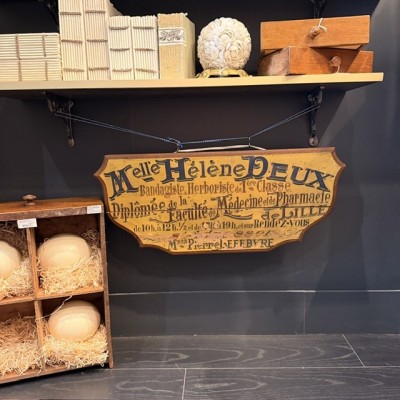 Pharmacy and Herbalist painted wooden trade sign - 1890-1920