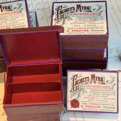 Eau de Chaux Médicinale - Antique labels in a pharmacy box for remedy in canvas cardboard