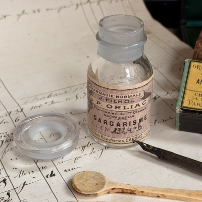 Gargarisme - Flacon ancien de pharmacie-Apothicaire