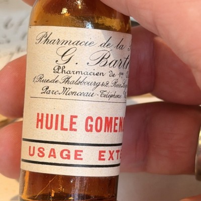 Huile goménolée - Flacon ancien de pharmacie-Apothicaire