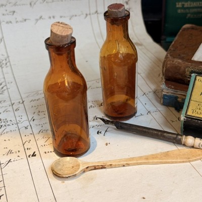 Huile goménolée - Antique pharmacy bottle - Apothecary