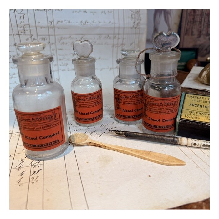 Alcool camphrée - Antique pharmacy bottle - Apothecary