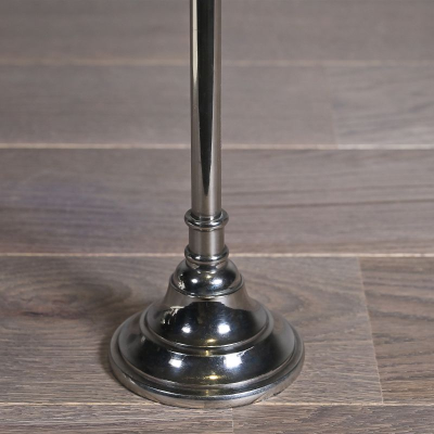 Letter clamp on stand