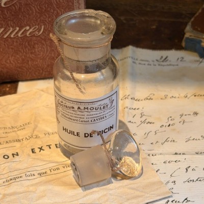 Huile de ricin - Flacon ancien de pharmacie-Apothicaire