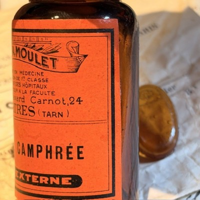 Huile camphrée - Antique pharmacy bottle - Apothecary