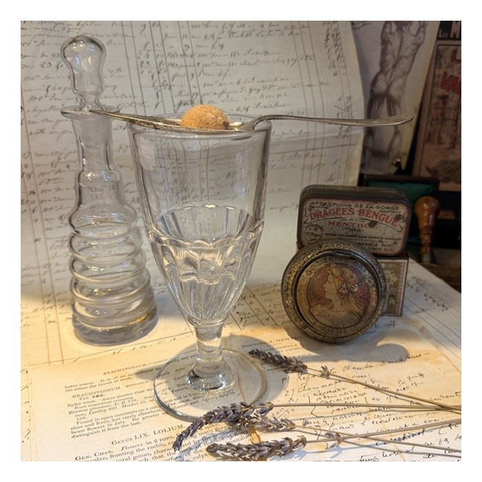 Verre à Absinthe ancien torsadé - XIXème siècle