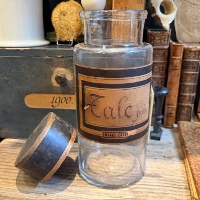 Talc powder - Pharmacy jar - Herbalism - Apothecary bottle