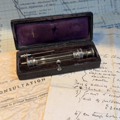 Antique hypodermic syringe of PRAVAZ - End of the 19th