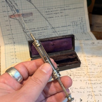 Antique hypodermic syringe of PRAVAZ - End of the 19th