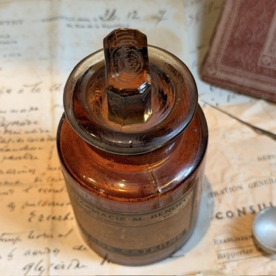 M. BENOIT Pharmacy - Antique pharmacy bottle - Apothecary