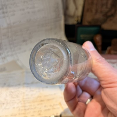 Arsenic - Iron arsenate - POISON cabinet - Antique pharmacy bottle