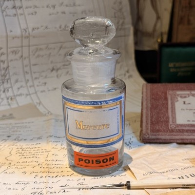 Mercury bottle - Treatment against syphilis