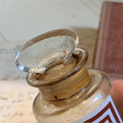 Zinc chloride - POISON cabinet - Antique pharmacy bottle