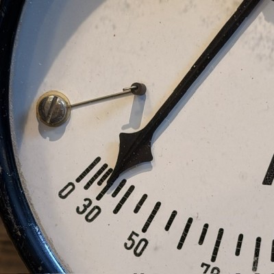 ATEA Panel-Mount Ammeter - Industrial Dial for Industrial Electrical Panel