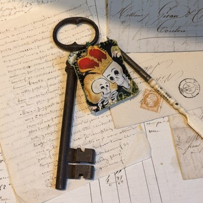Large Key to Happiness by Marius in Paris - With its lucky charm lavender amulet